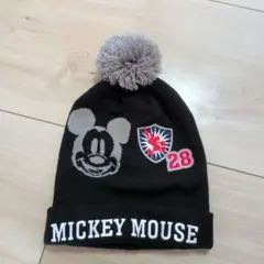 ミッキーマウス ニット帽 ポンポン付き　未使用に近い