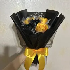 5本黒・黄色バラミニブーケ❗️枯れない薔薇 プレゼントお祝い 特別な日 約25cm