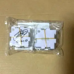 乃木坂46 田村真佑 SR賞 直筆サイン入りアクリルキューブセット - メルカリ