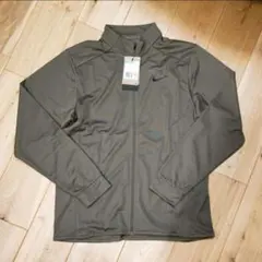 Nike フルジップジャケット オリーブグリーン