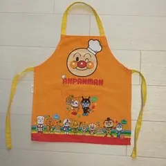アンパンマン　エプロン　100