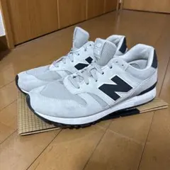 New Balance 565 スニーカー グレー系のサムネイル