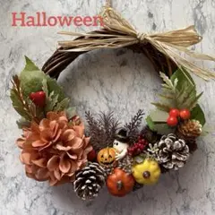 ハロウィンリース　ハンドメイドリース　木の実とハロウィンオバケ