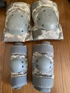 ロシア軍 6b51 ニーパッド エルボーパッド レプリカ セット 新品未使用