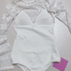 lilL illy リルリリー　水着のサムネイル