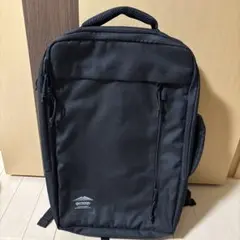 アウトドアブランド ブラックリュックのサムネイル