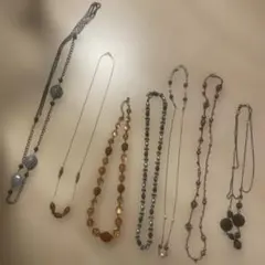 ビーズとパールのネックレスセット