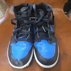 Air Jordan 1 Mid ブラック/ブルー 23.5