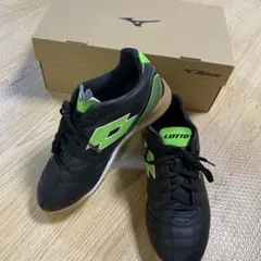 LOTTO フットサルシューズ ブラック グリーン