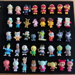 アンパンマンミュージアムコレクションフィギュア16 - メルカリ