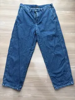 UNIQLO ワイドテーパードジーンズ