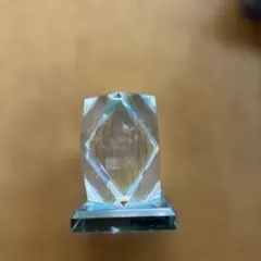 クリスタル ダイヤモンドカット 置物