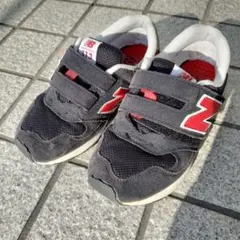 New Balance 313 黒/赤 ベルクロスニーカー 19.5
