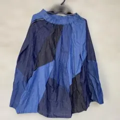 リベットアンドサージデニムパッチワーク変形スカート ダークブルー