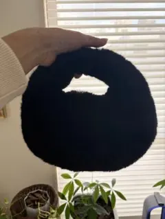 黒ファー ハンドバッグ レザー ストラップ付き