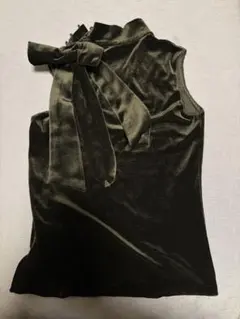 【未使用に近い】ロイスクレヨン☆ブラックベロア ノースリーブ M