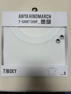 ユニクロ✖️ANYA HINDMARCH T1BOXY Tシャツ S 00のサムネイル