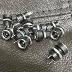 Item thumbnail for item ed810280-4d42-4cac-baf4-ca9d4c46581d