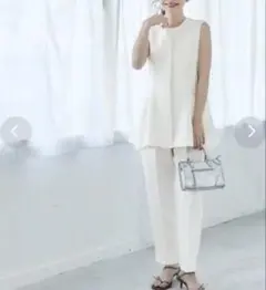 ホワイト ペプラムベスト ジレ