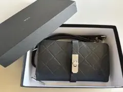 ショルダーウォレット 長財布