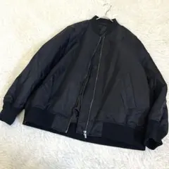 ユニクロ ブルゾン MA1 オーバーサイズ 中綿 M ジップアップ 黒