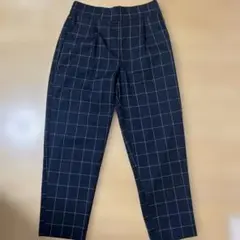ギャップ　テーパードパンツ