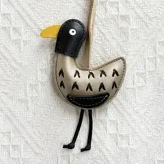 Item thumbnail for item e215fd18-90ca-480e-8b59-3c81e644d36b