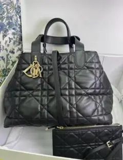 キルティング ハンドバッグ