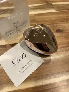 ReFa Heart Brush ハート型ヘアブラシ