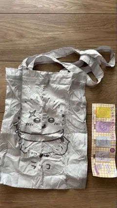 ちいかわ ラッコのA4ナイロンバッグ