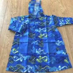 新品未使用　アンパサンド　レインコート　　車柄　90〜100㎝