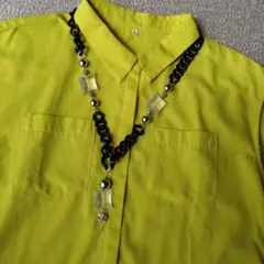 大振りなネックレス