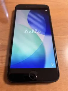 Apple iPhone SE 第3世代 本体 ブラックのサムネイル
