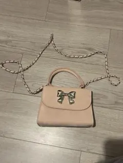 リボン付きピンクショルダーバッグ