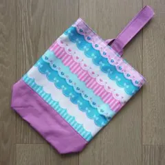 上履き入れ
