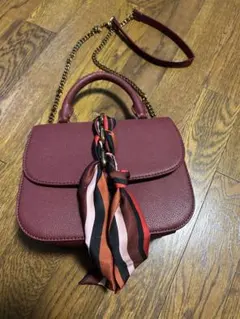 レディース　CHARLES & KEITH ショルダーバッグ