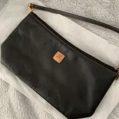 Item thumbnail for item 1812adb6-c951-414c-af61-b7688cc34dfc