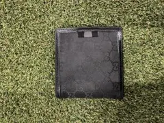 Gucci ブラックレザー 二つ折り財布