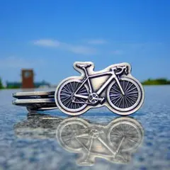 ロードバイクのネクタイピン