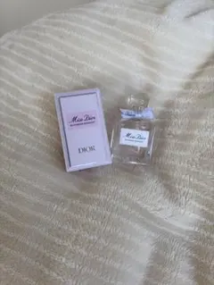 試供品 Dior 香水
