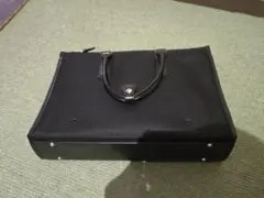 Item thumbnail for item e2d27043-4c61-4cb7-9322-136bbbe4b5c7