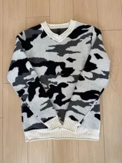 ホワイト ニット