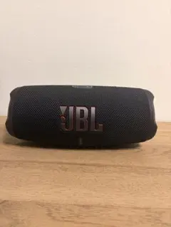 美品JBL CHARGE5 Bluetoothスピーカーのサムネイル