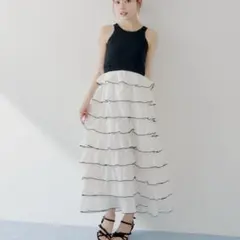 SALON byChico】 完売品チューリップボリュームドッキングワンピース