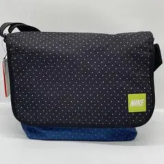 BN8326●NIKE ショルダーバッグ メッセンジャーバッグ タグ付き未使用品