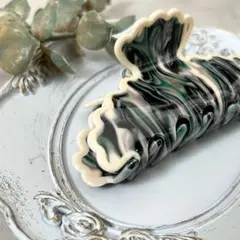 Item thumbnail for item e4c44e0a-451b-4302-9d45-1fa3ed0a33ef