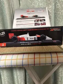 DeAGOSTINI 1/24 McLaren MP4/4 セナのサムネイル