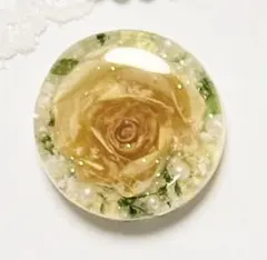 945可憐な♡レジンヘアゴム 濃いめピンクローズのブーケ - メルカリ