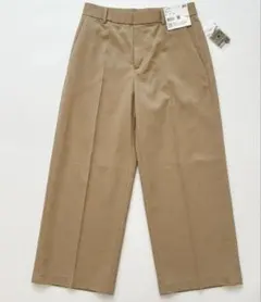 【新品タグ付】ユニクロ 感動ワイドパンツ（丈標準）ベージュ Mサイズ
