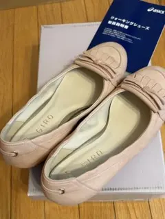 値下げ　asics天然皮革　ウォーキングシューズのサムネイル